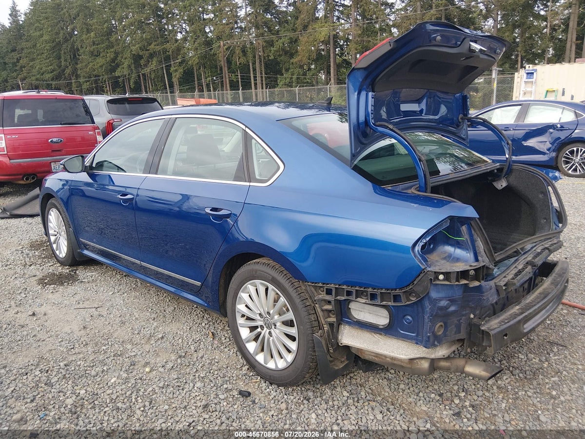 2016 VOLKSWAGEN PASSAT 1.8T SE — снимка 3