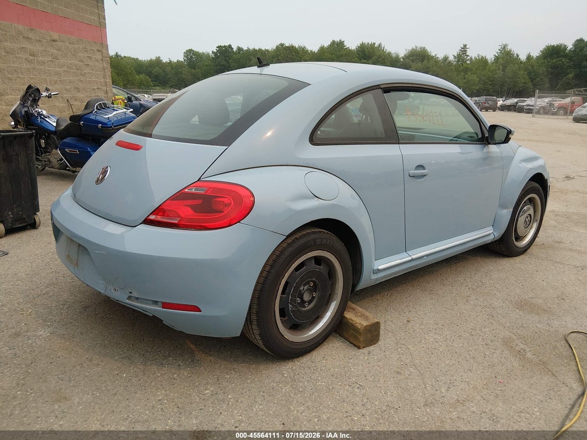 2012 VOLKSWAGEN BEETLE 2.5L — снимка 4