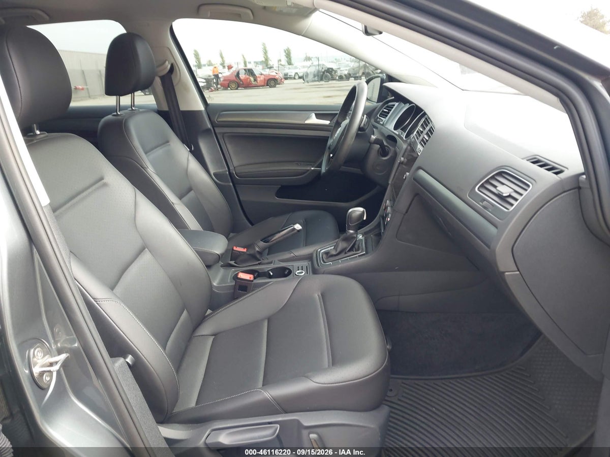 2019 VOLKSWAGEN GOLF 1.4T S/1.4T SE — снимка 5