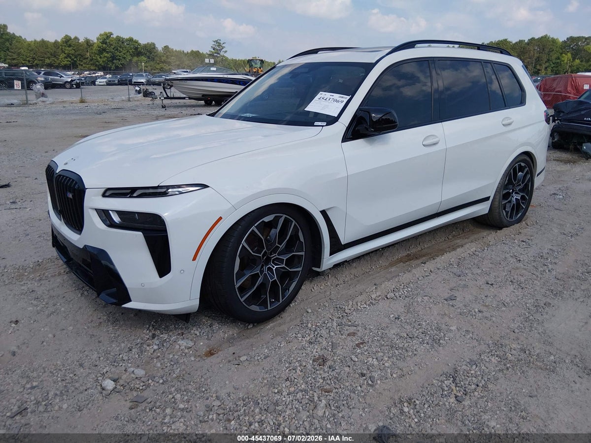 2023 BMW X7 M60I — снимка 2