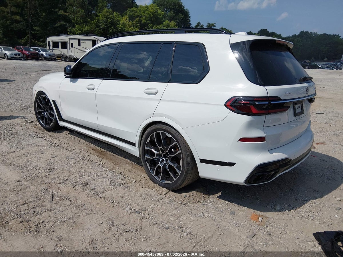 2023 BMW X7 M60I — снимка 3