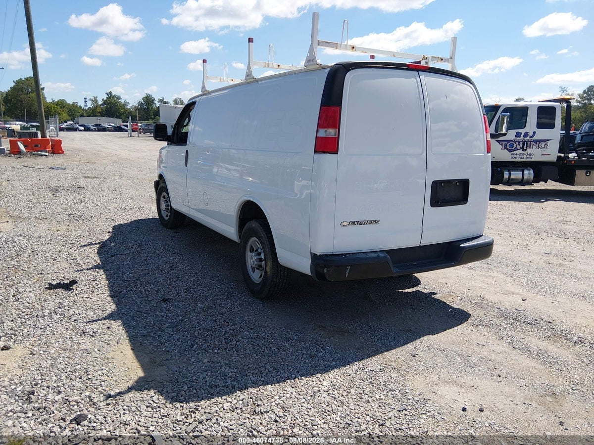 2017 CHEVROLET EXPRESS 2500 WORK VAN — снимка 3