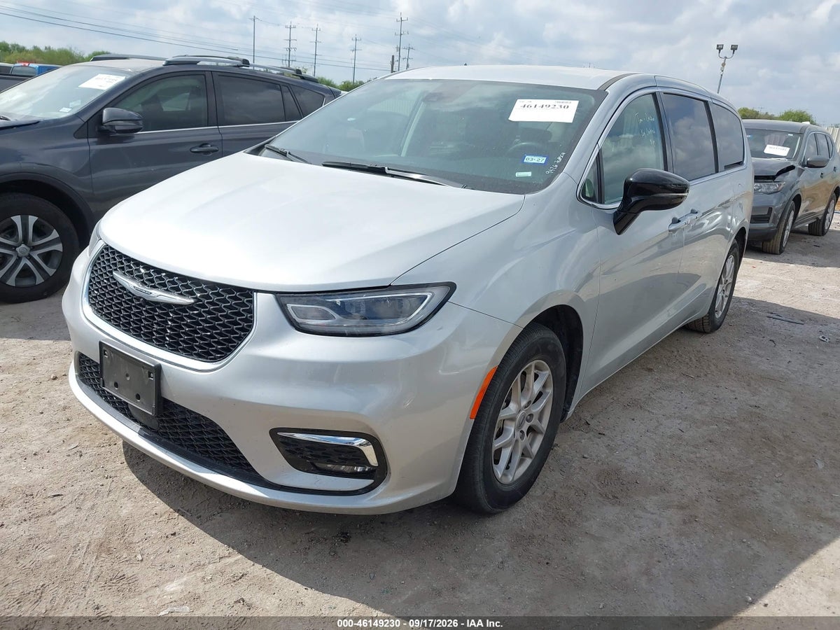 2024 CHRYSLER PACIFICA TOURING L — снимка 2