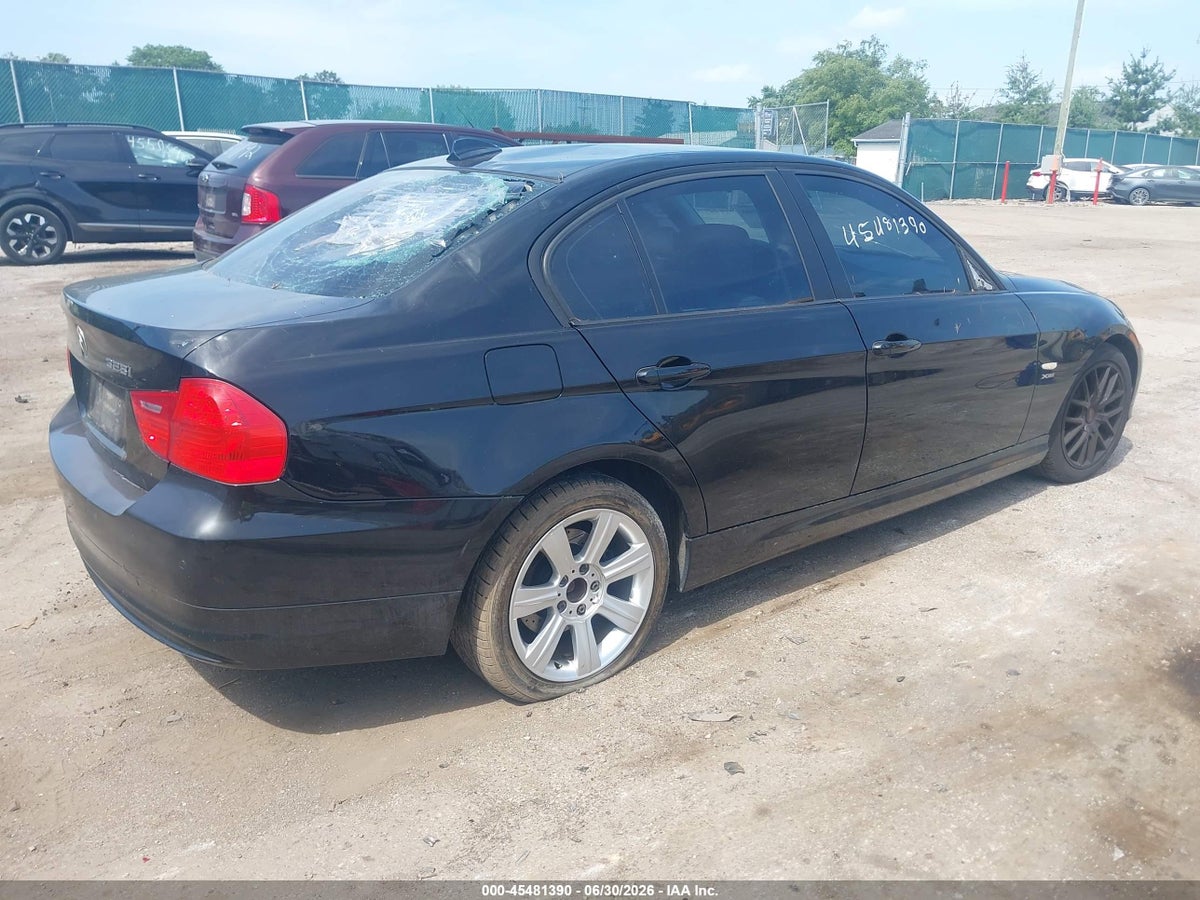 2011 BMW 328I XDRIVE — снимка 4