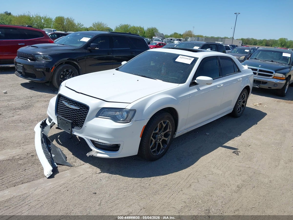 2018 CHRYSLER 300 300S AWD — снимка 2