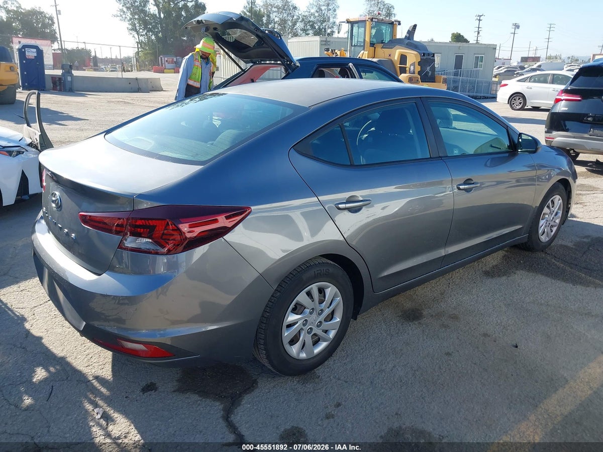 2019 HYUNDAI ELANTRA SE — снимка 4