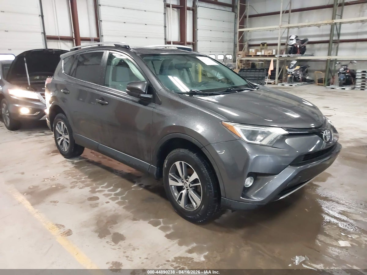 2016 TOYOTA RAV4 XLE