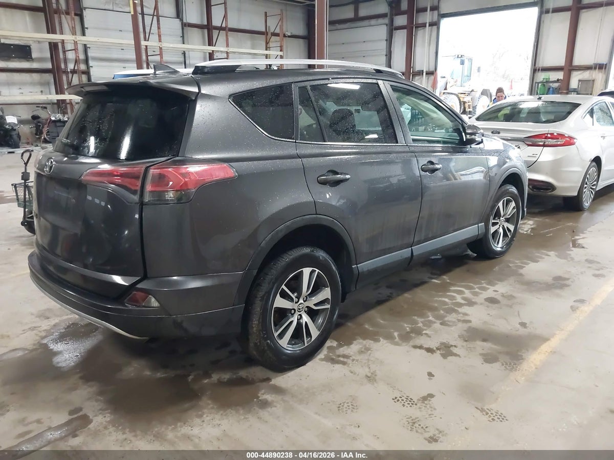 2016 TOYOTA RAV4 XLE — снимка 4