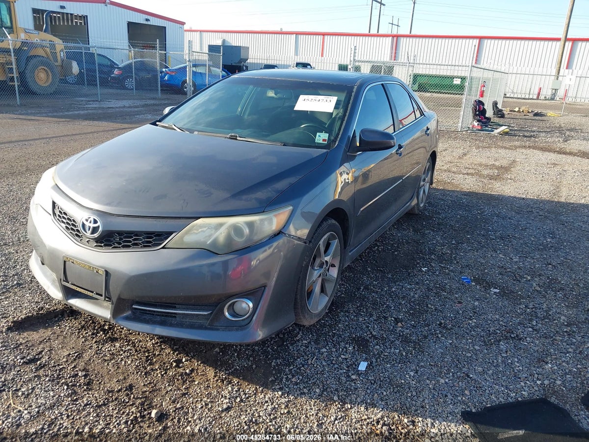 2012 TOYOTA CAMRY SE V6 — снимка 2