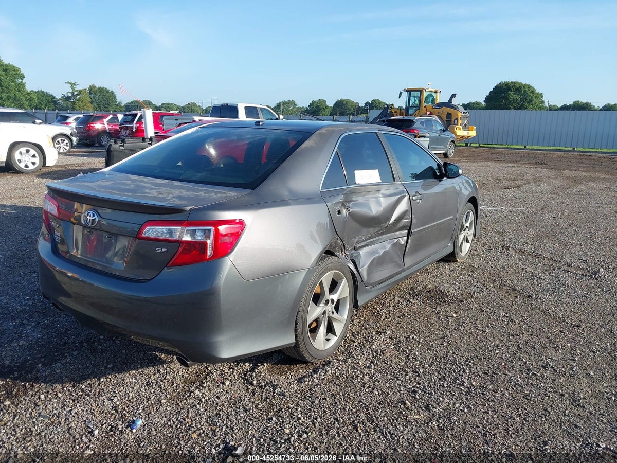 2012 TOYOTA CAMRY SE V6 — снимка 4