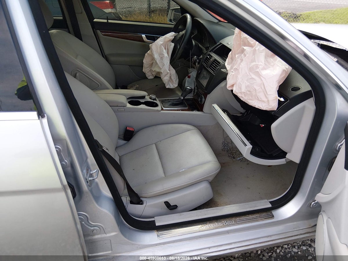 2011 MERCEDES-BENZ C 300 LUXURY/SPORT — снимка 5