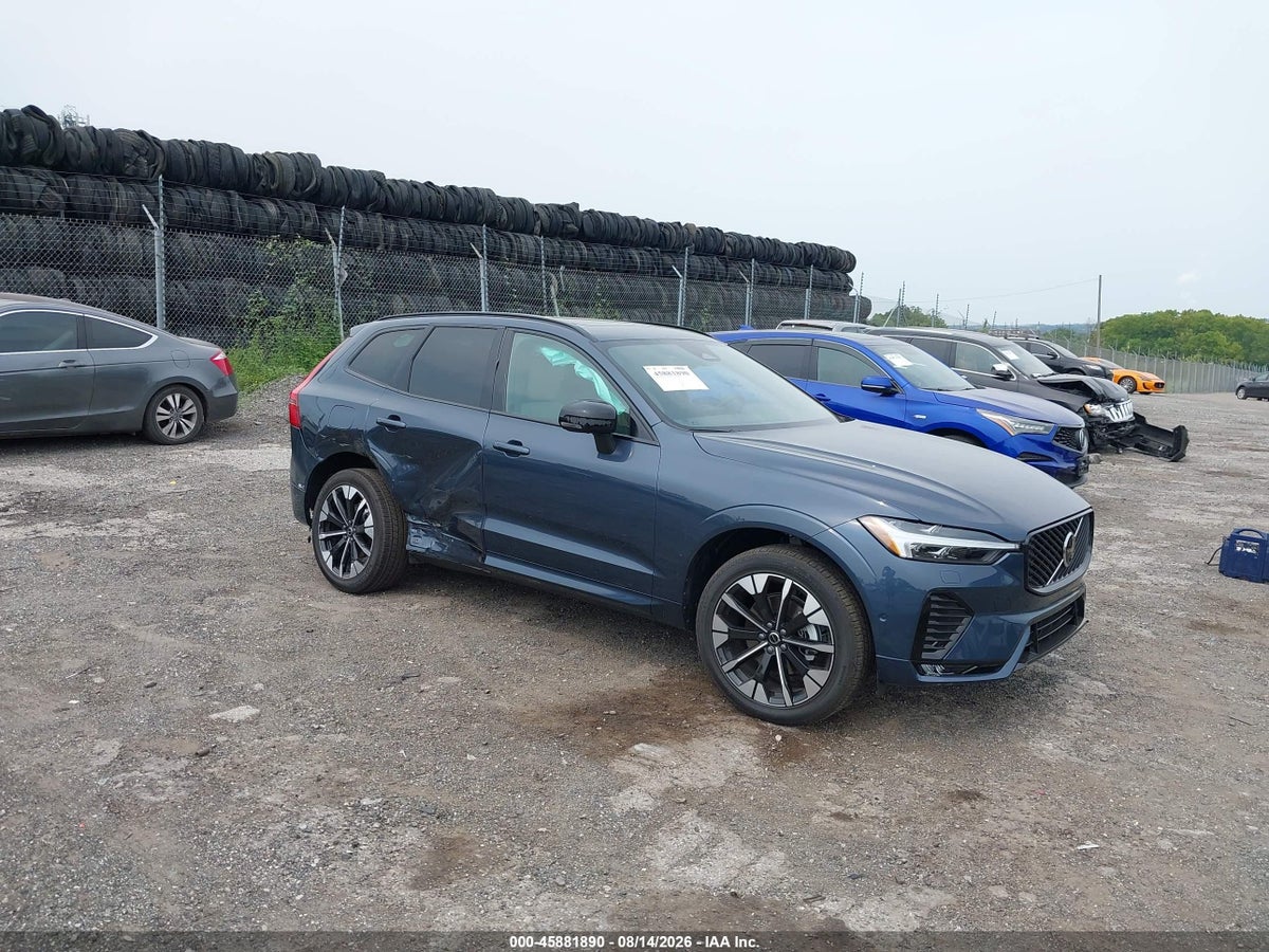 2026 VOLVO XC60 B5 PLUS