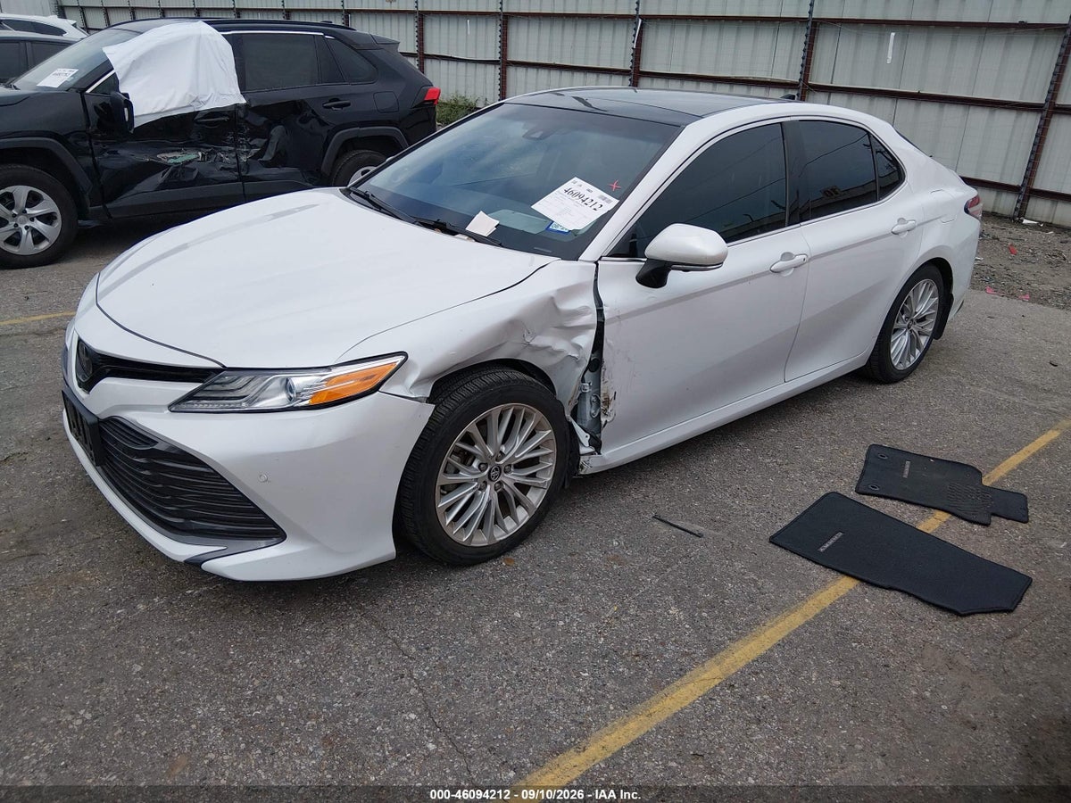 2018 TOYOTA CAMRY XLE — снимка 2