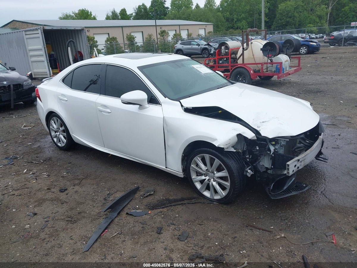 2016 LEXUS IS 300