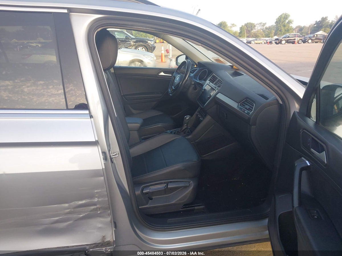 2019 VOLKSWAGEN TIGUAN 2.0T SE/2.0T SEL/2.0T SEL R-LINE/2.0T SEL R-LINE BLACK — снимка 5
