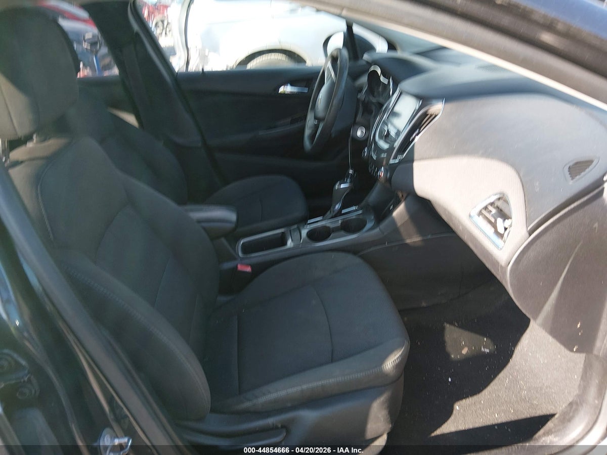 2017 CHEVROLET CRUZE LT AUTO — снимка 5