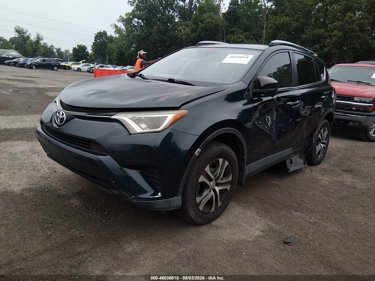 2018 TOYOTA RAV4 LE — снимка 2