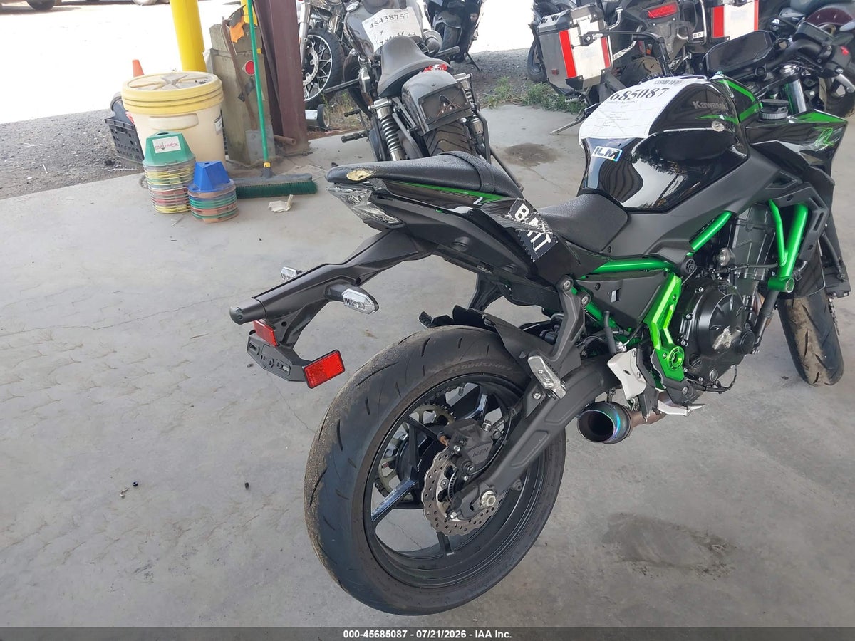 2025 KAWASAKI ER650 N — снимка 4