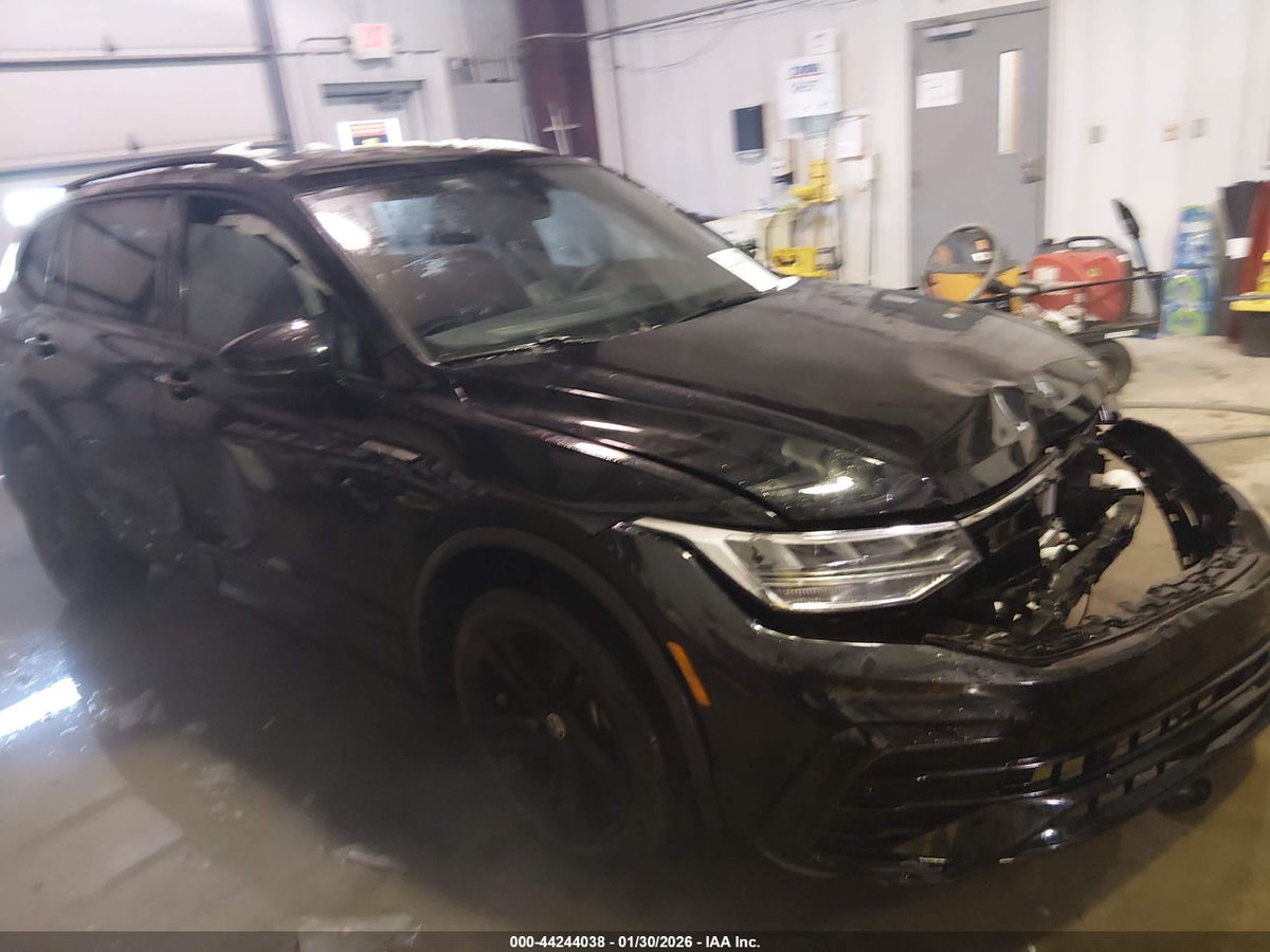 2024 VOLKSWAGEN TIGUAN 2.0T SE R-LINE BLACK