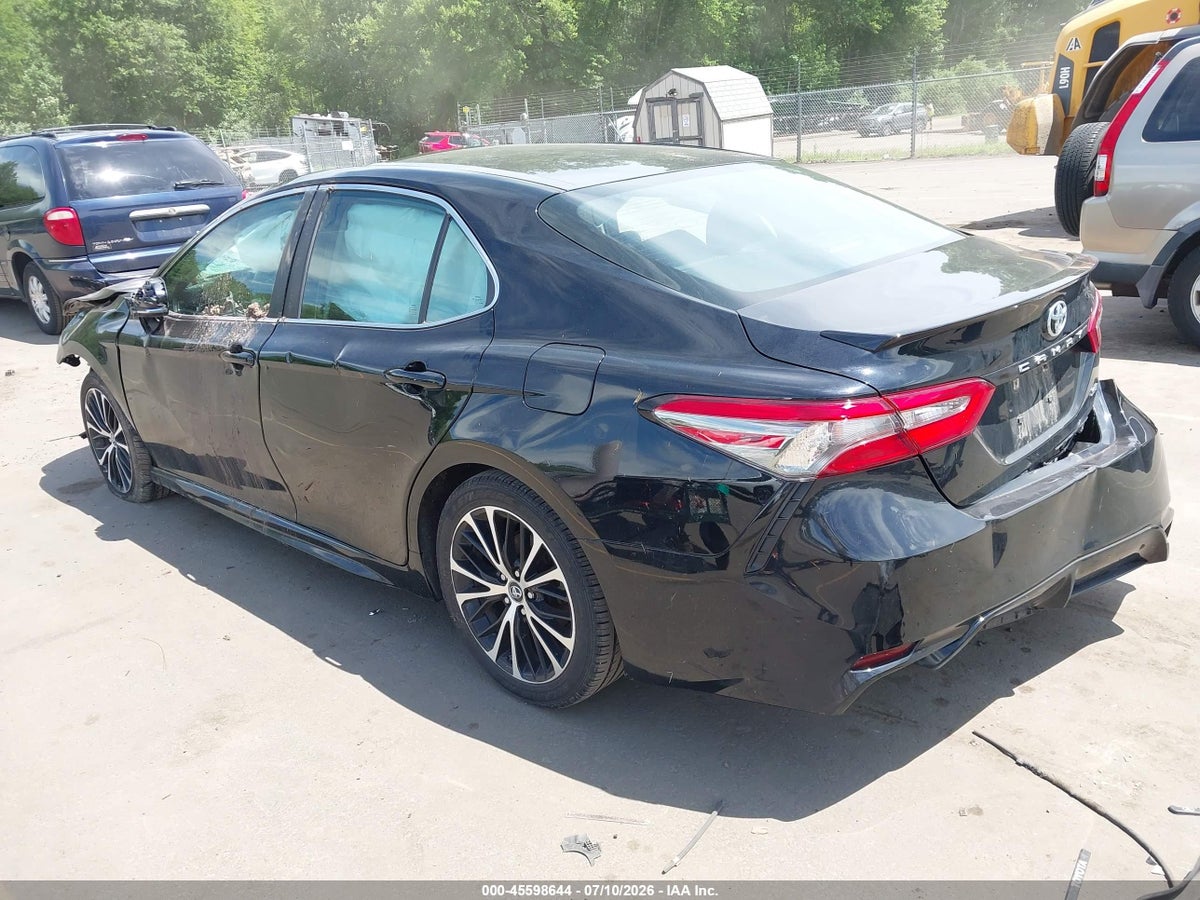2018 TOYOTA CAMRY SE — снимка 3