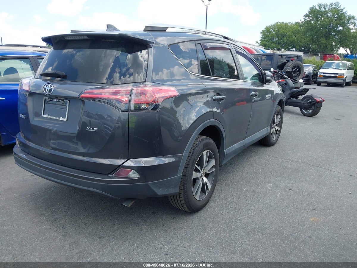 2016 TOYOTA RAV4 XLE — снимка 4