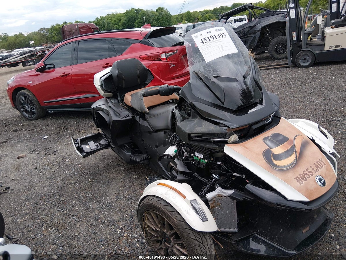 2024 CAN-AM SPYDER ROADSTER RT/RT LIMITED