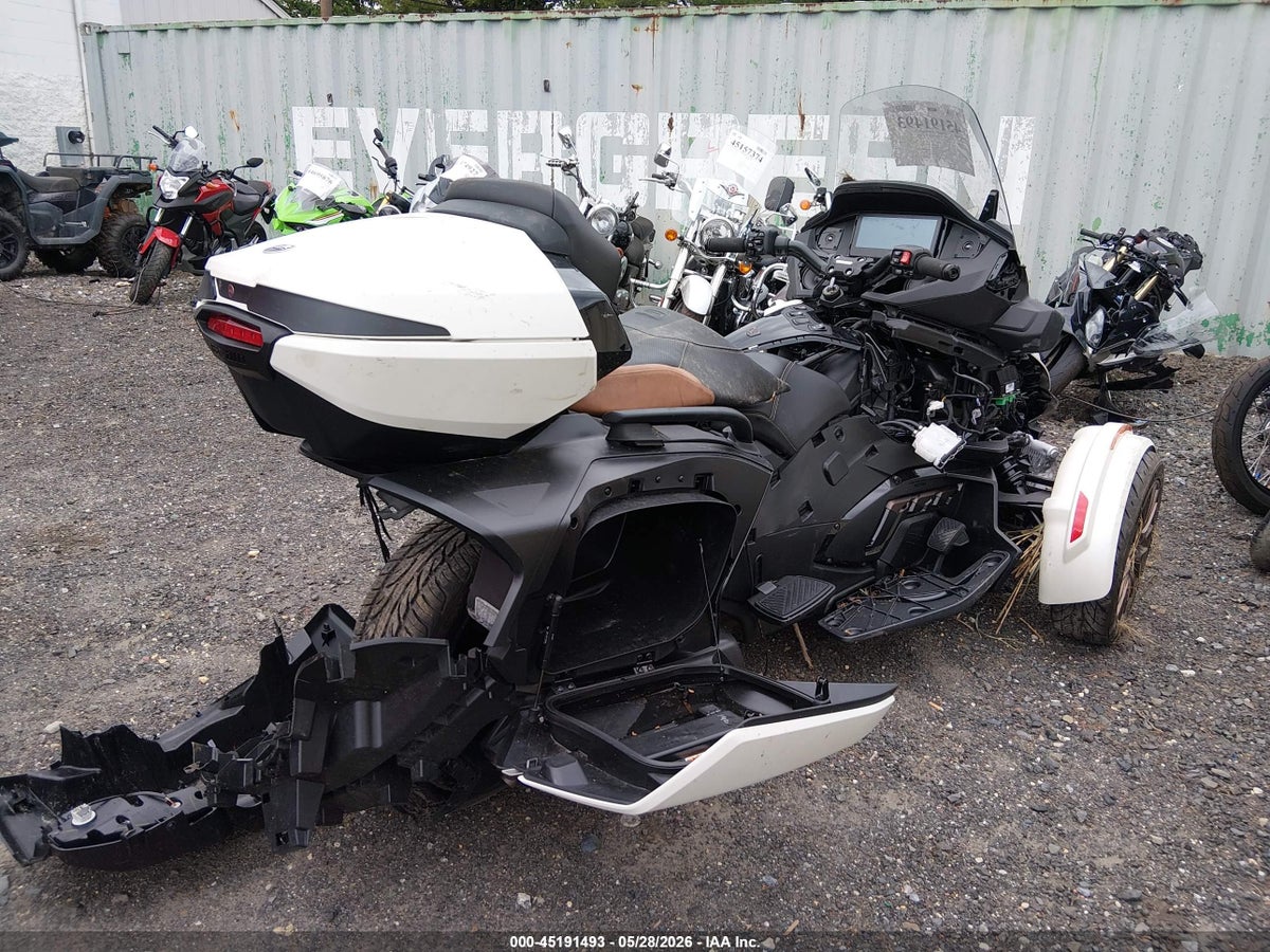 2024 CAN-AM SPYDER ROADSTER RT/RT LIMITED — photo 4
