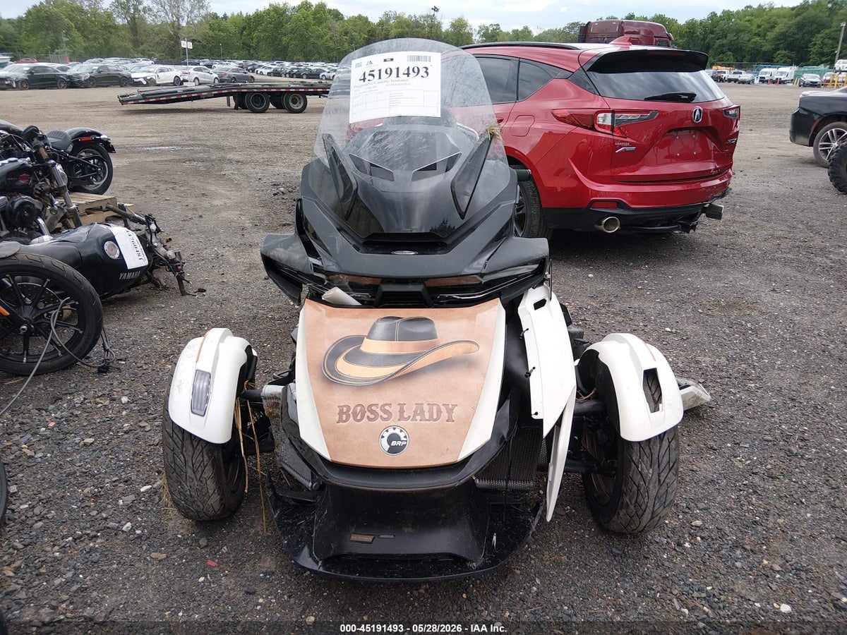 2024 CAN-AM SPYDER ROADSTER RT/RT LIMITED — photo 5