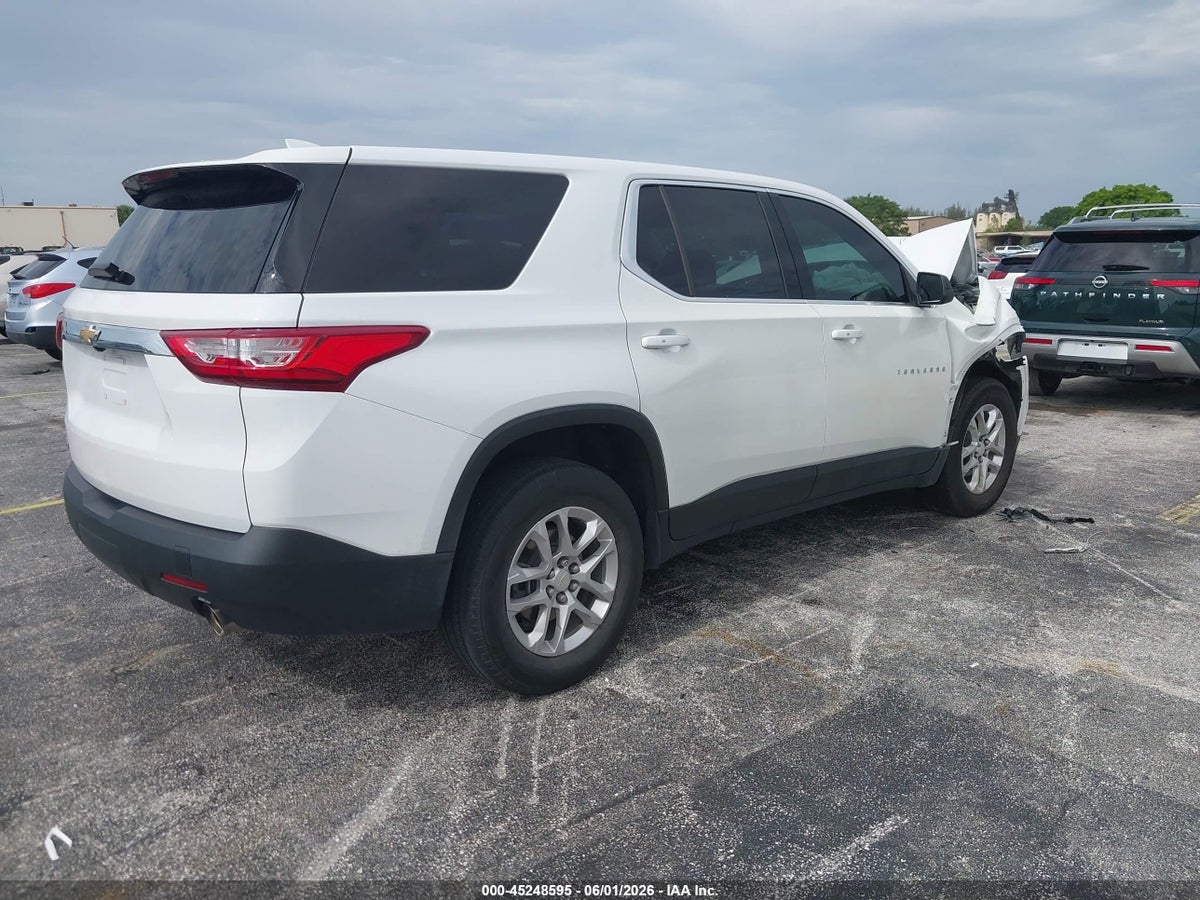 2021 CHEVROLET TRAVERSE FWD LS — снимка 4