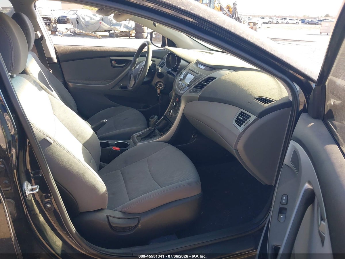 2015 HYUNDAI ELANTRA SE — снимка 5