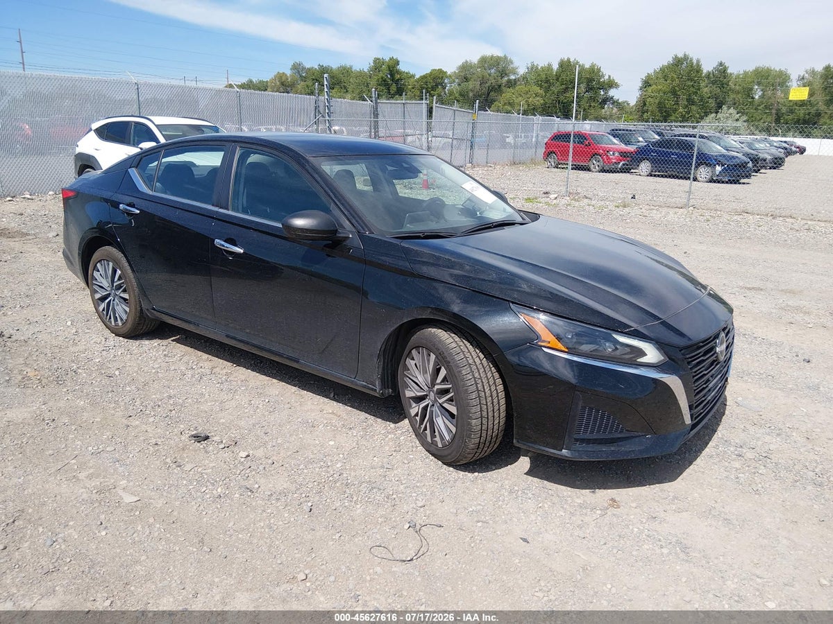 2025 NISSAN ALTIMA SV FWD