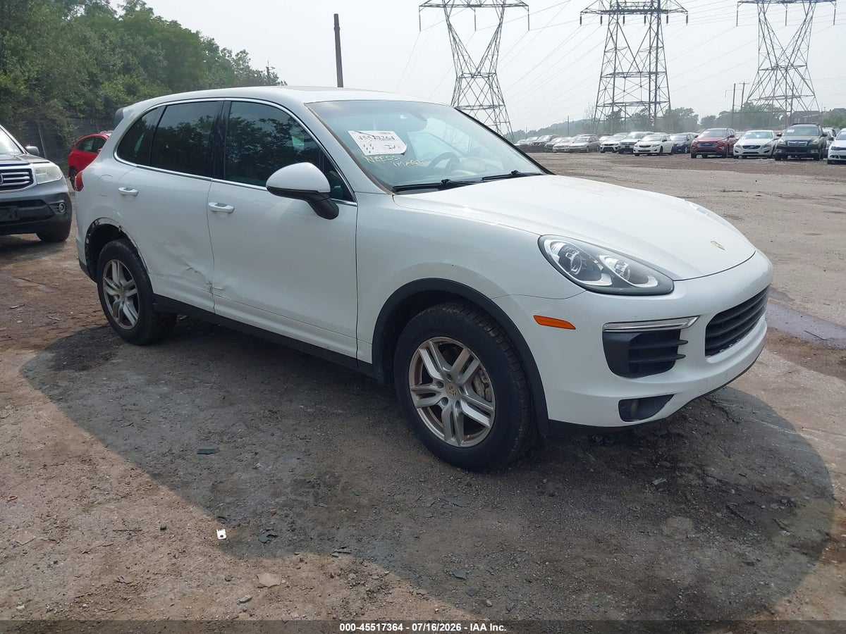 2016 PORSCHE CAYENNE