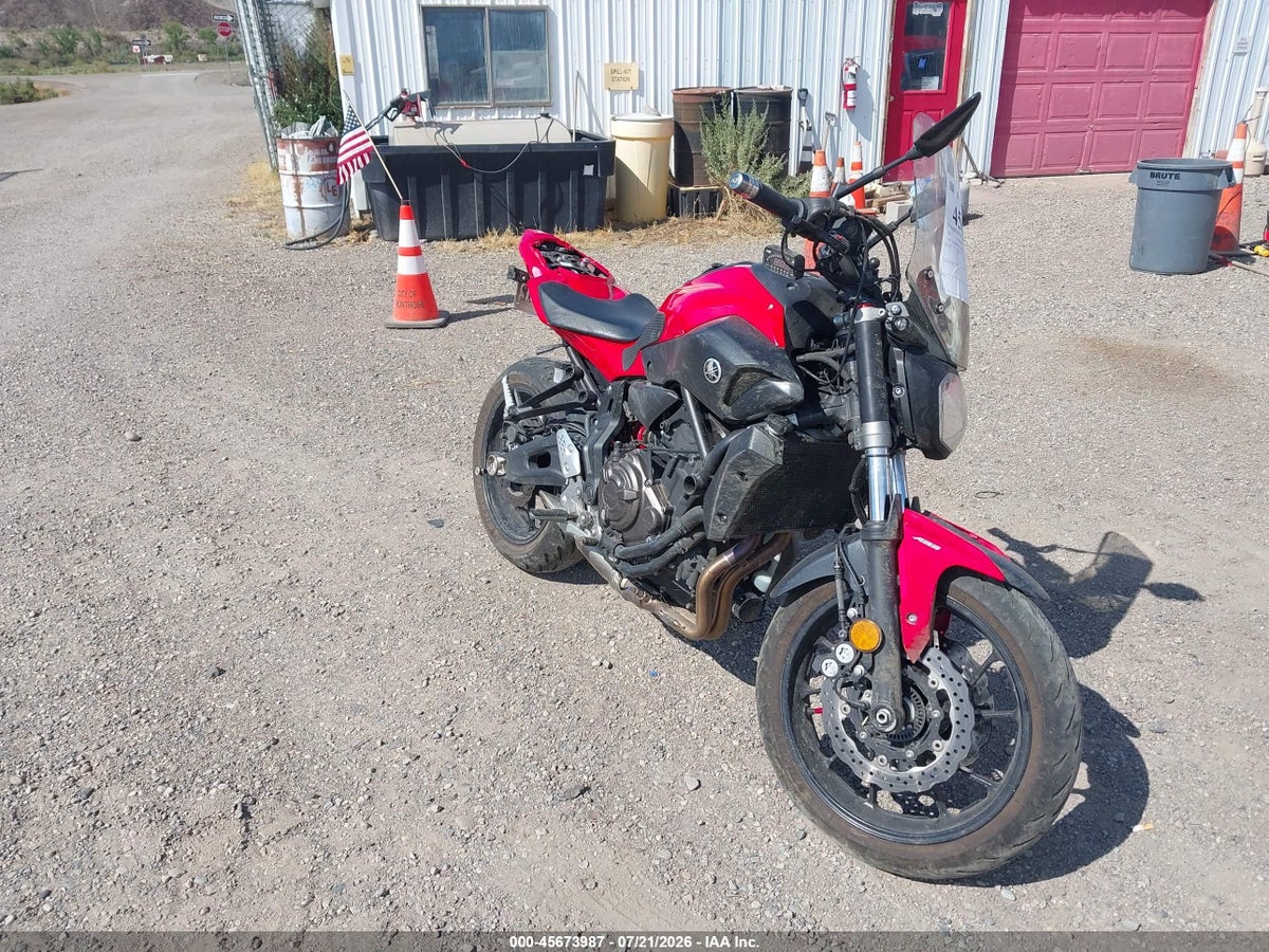 2017 YAMAHA FZ07A