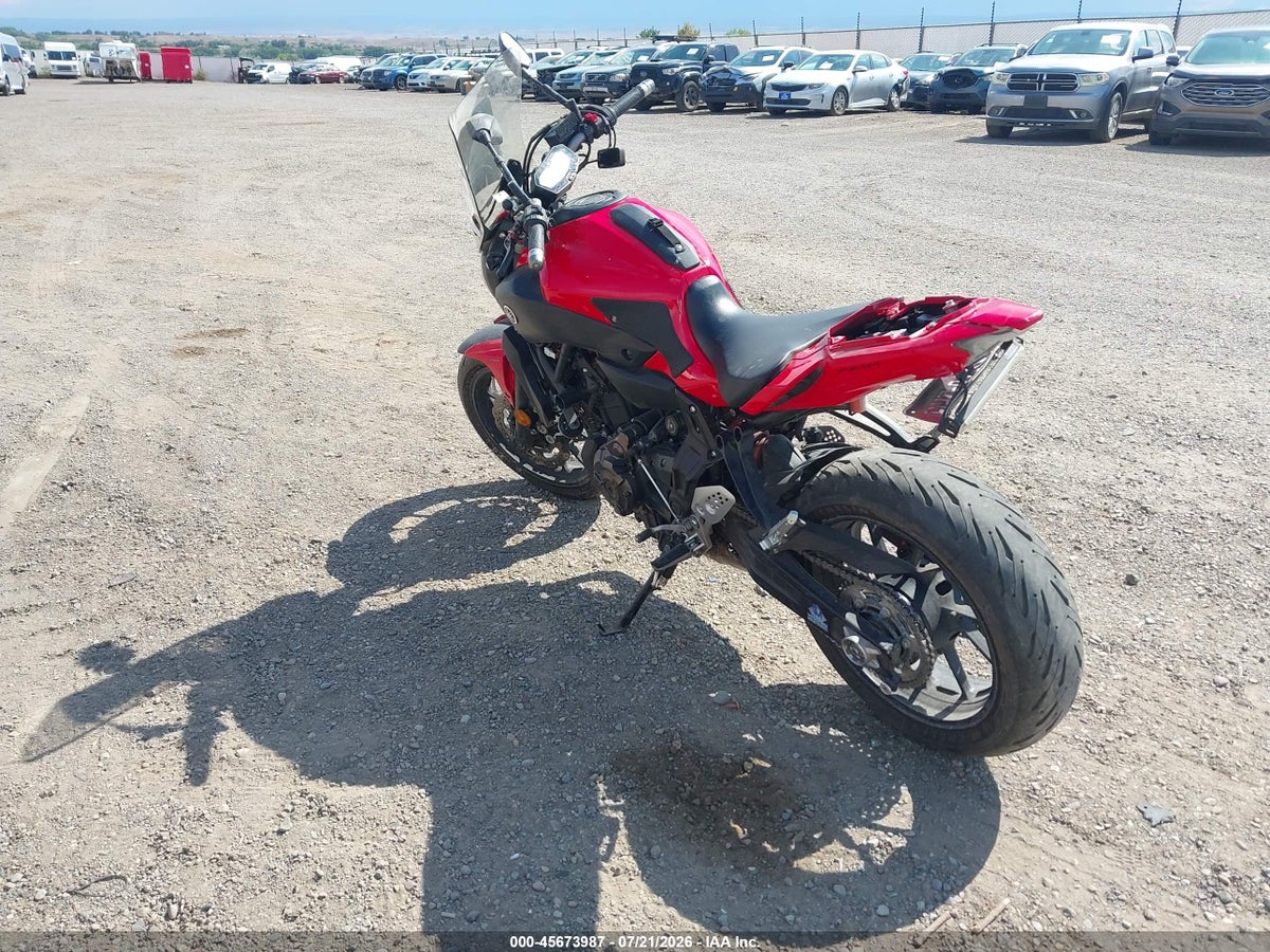 2017 YAMAHA FZ07A — снимка 3