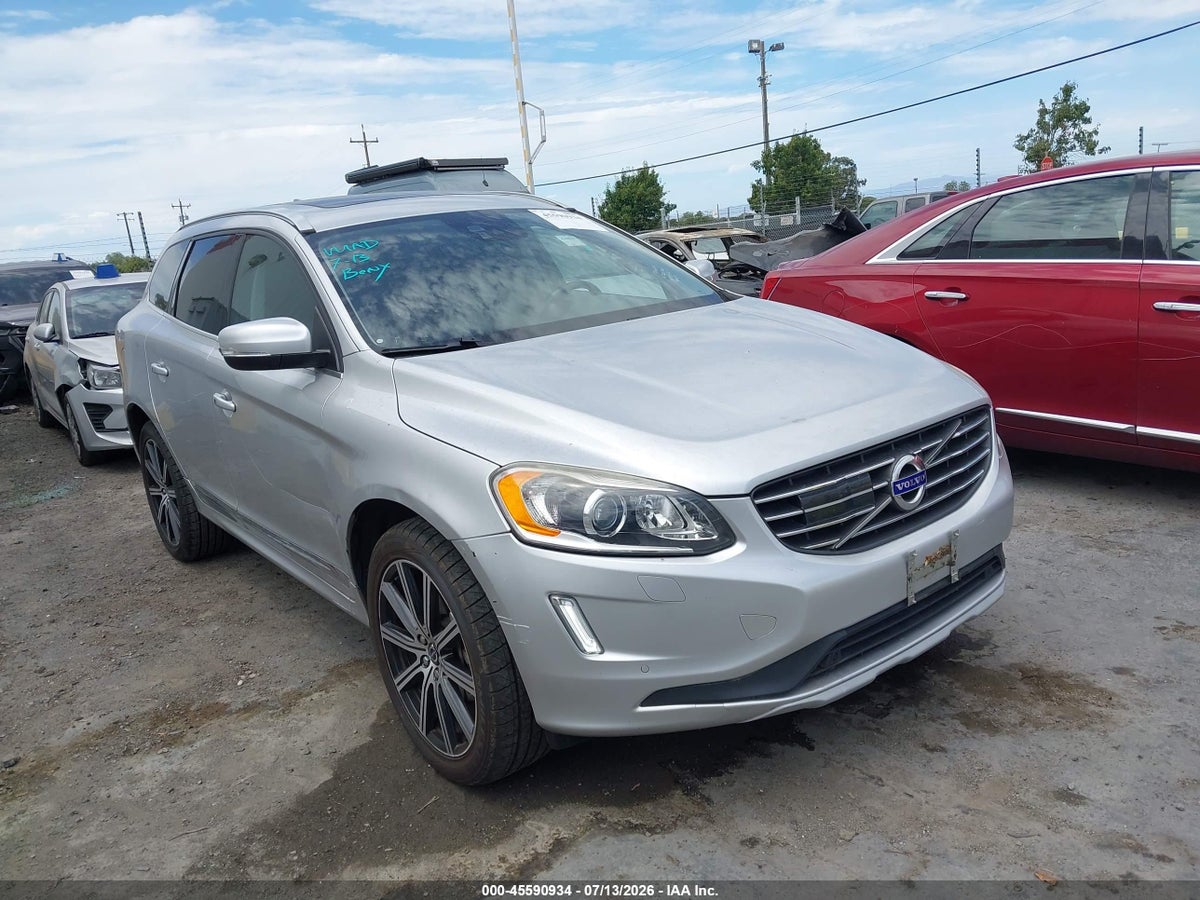 2016 VOLVO XC60 T6 DRIVE-E PLATINUM