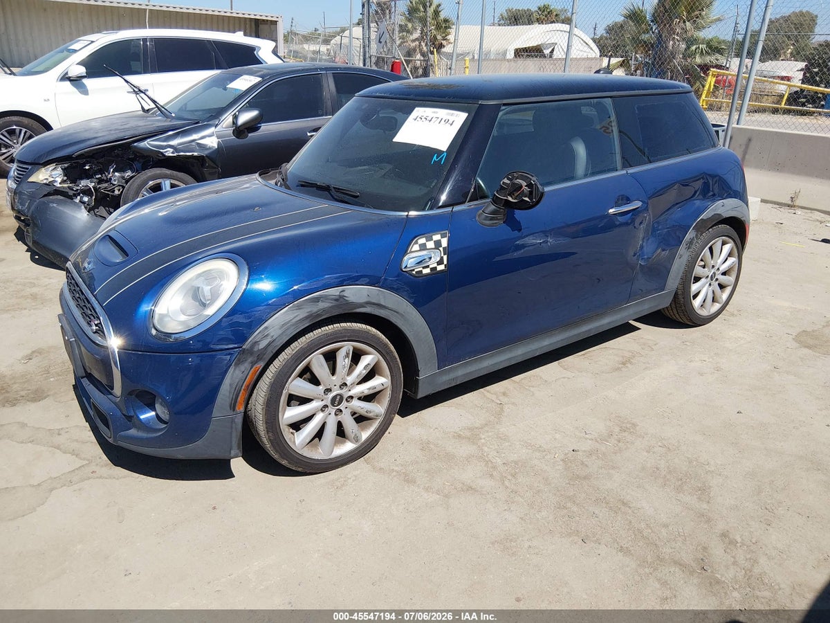 2015 MINI HARDTOP COOPER S — снимка 2