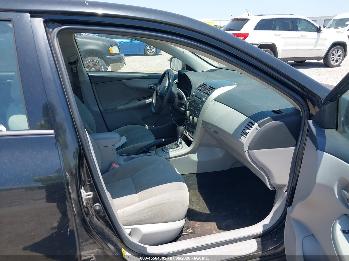 2011 TOYOTA COROLLA LE — снимка 5