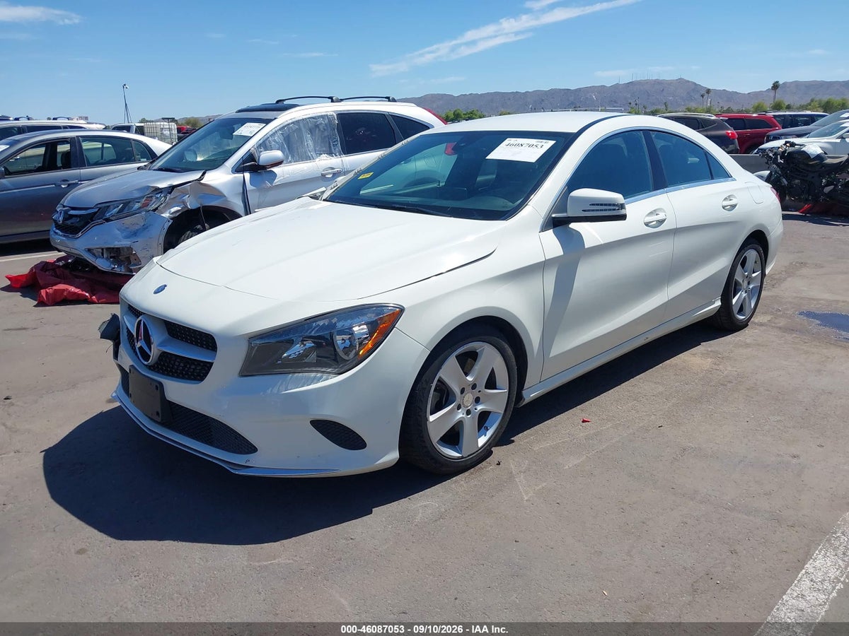2017 MERCEDES-BENZ CLA 250 — снимка 2