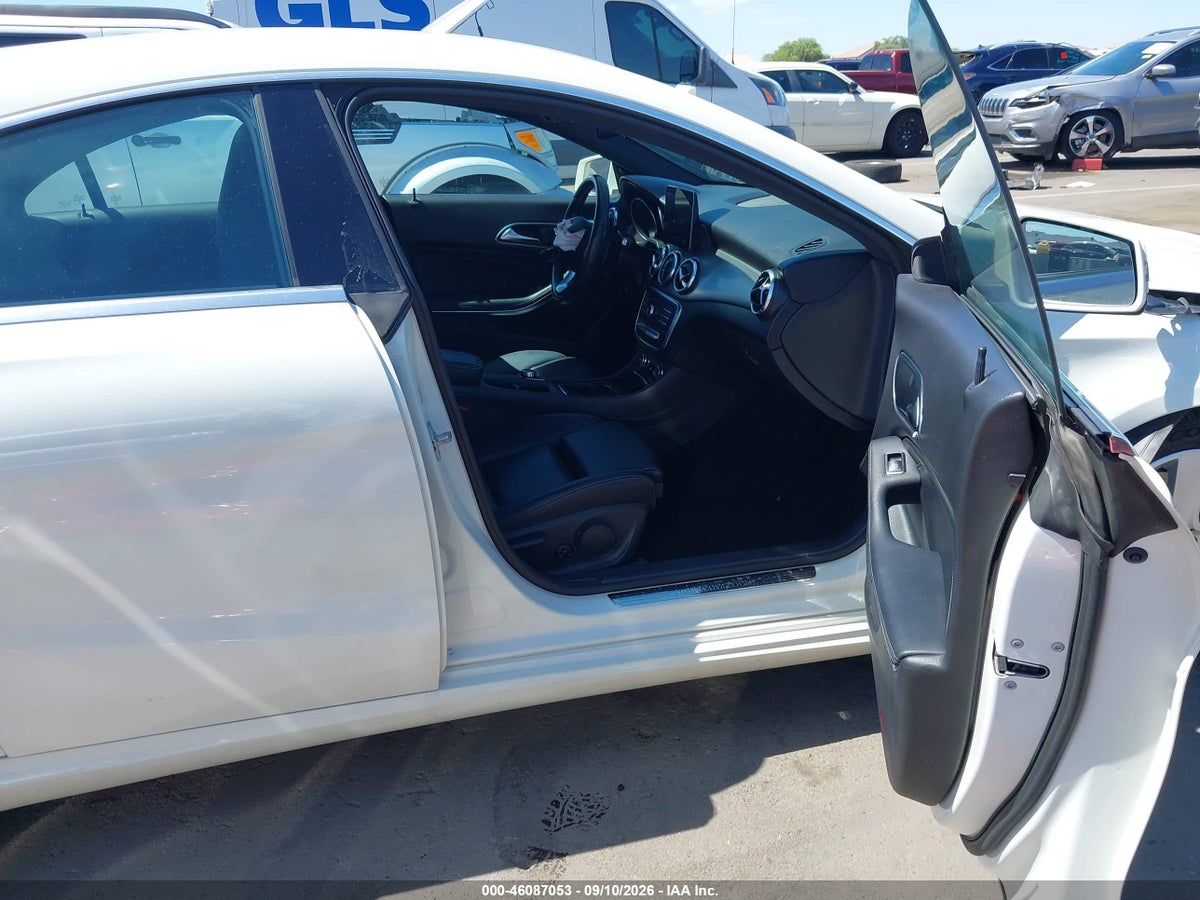 2017 MERCEDES-BENZ CLA 250 — снимка 5