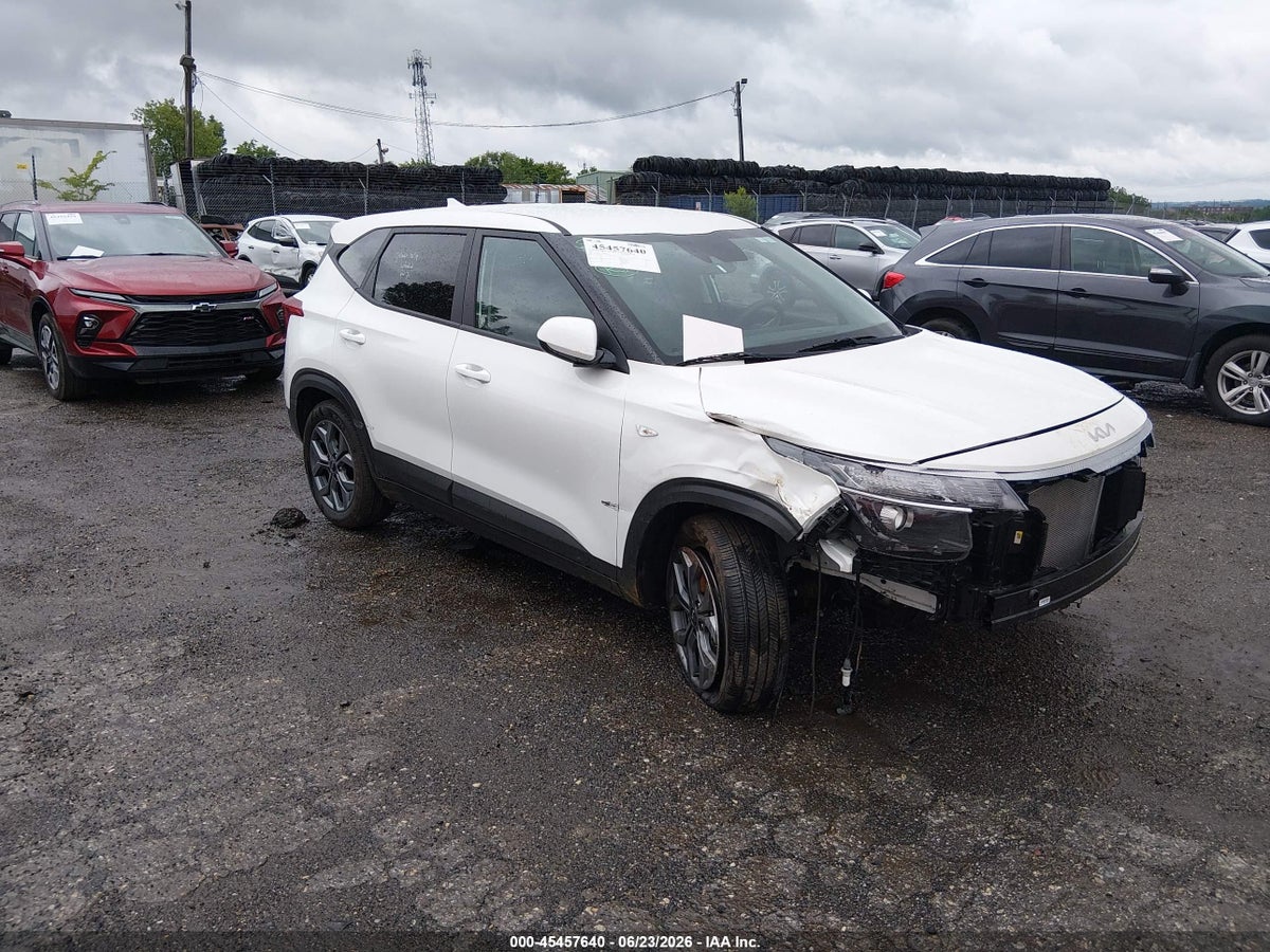 2026 KIA SELTOS LX