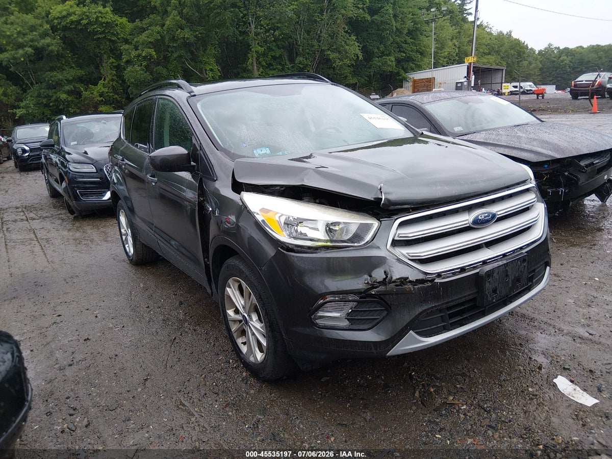 2018 FORD ESCAPE SE