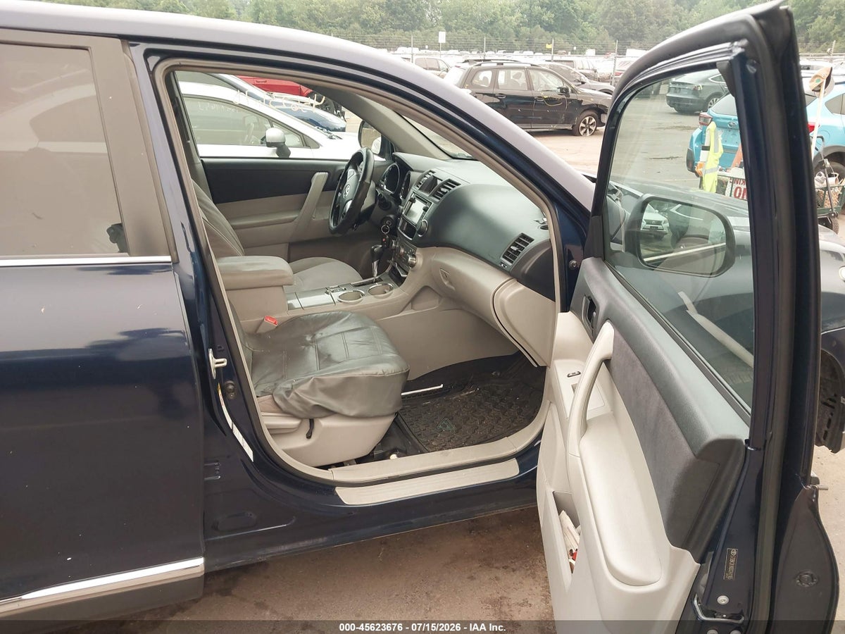 2013 TOYOTA HIGHLANDER BASE V6 — снимка 5