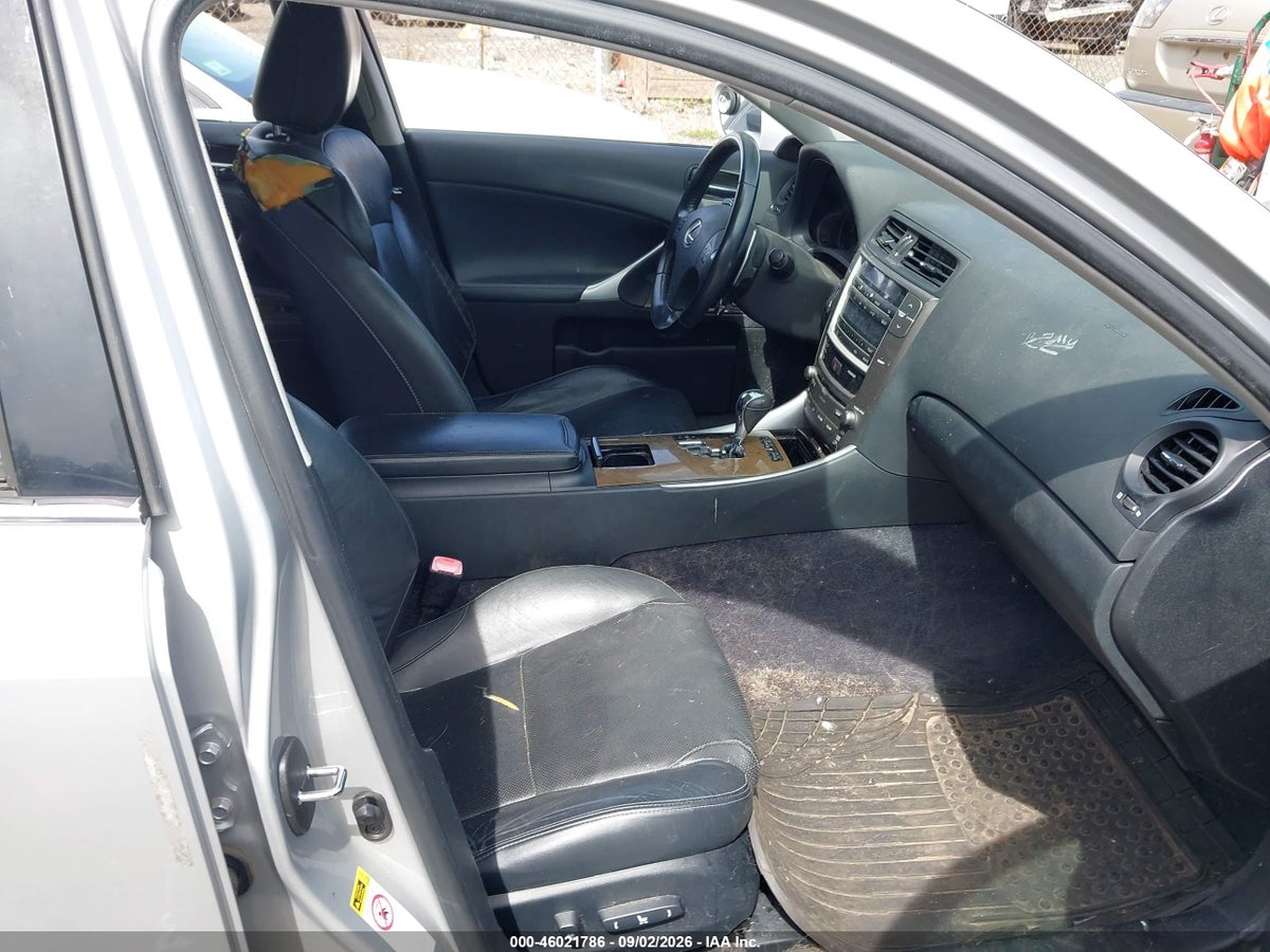 2010 LEXUS IS 250 — снимка 5