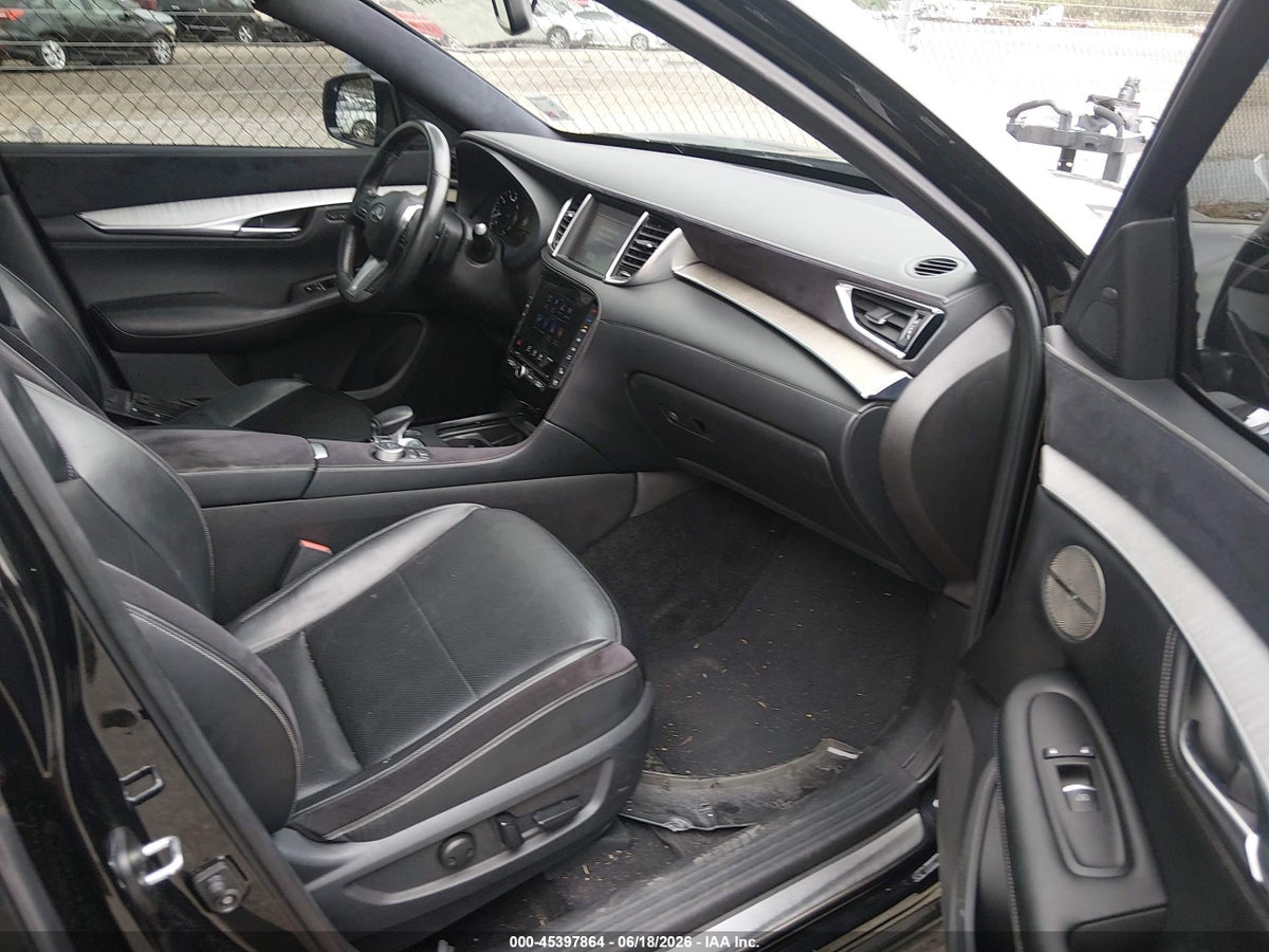 2019 INFINITI QX50 ESSENTIAL — снимка 5