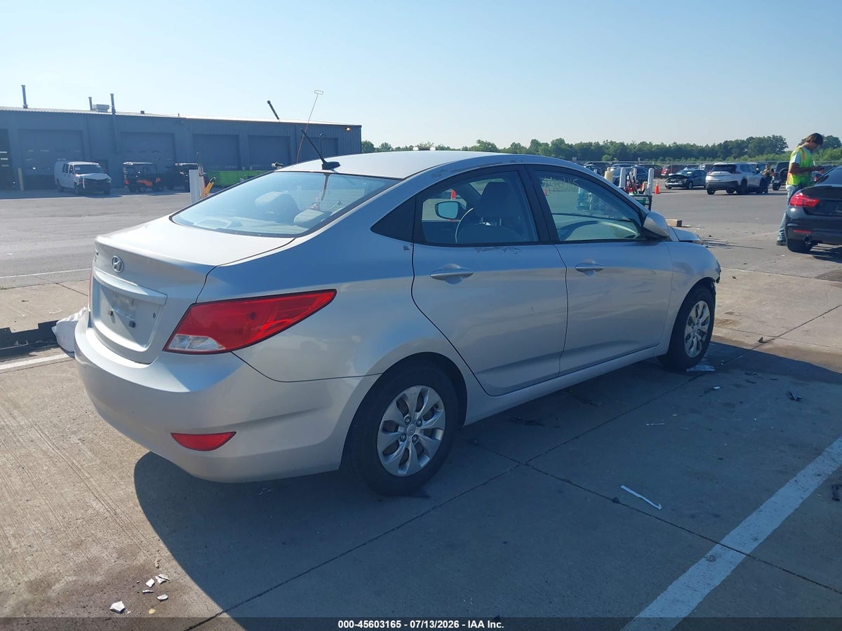 2017 HYUNDAI ACCENT SE — снимка 4