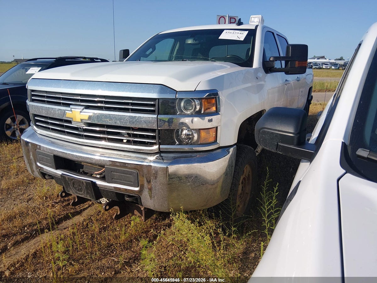 2016 CHEVROLET SILVERADO 2500HD LT — снимка 2