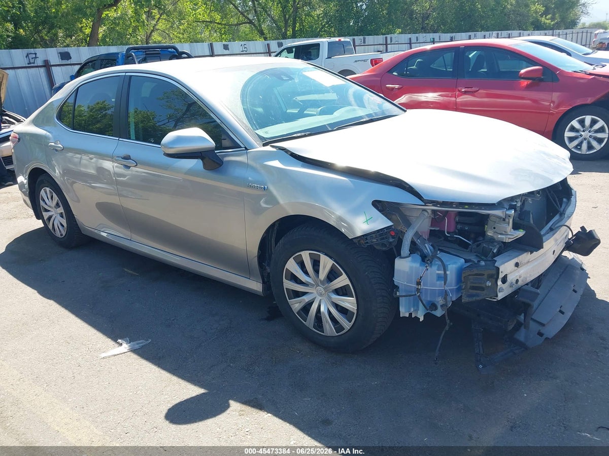 2019 TOYOTA CAMRY HYBRID LE