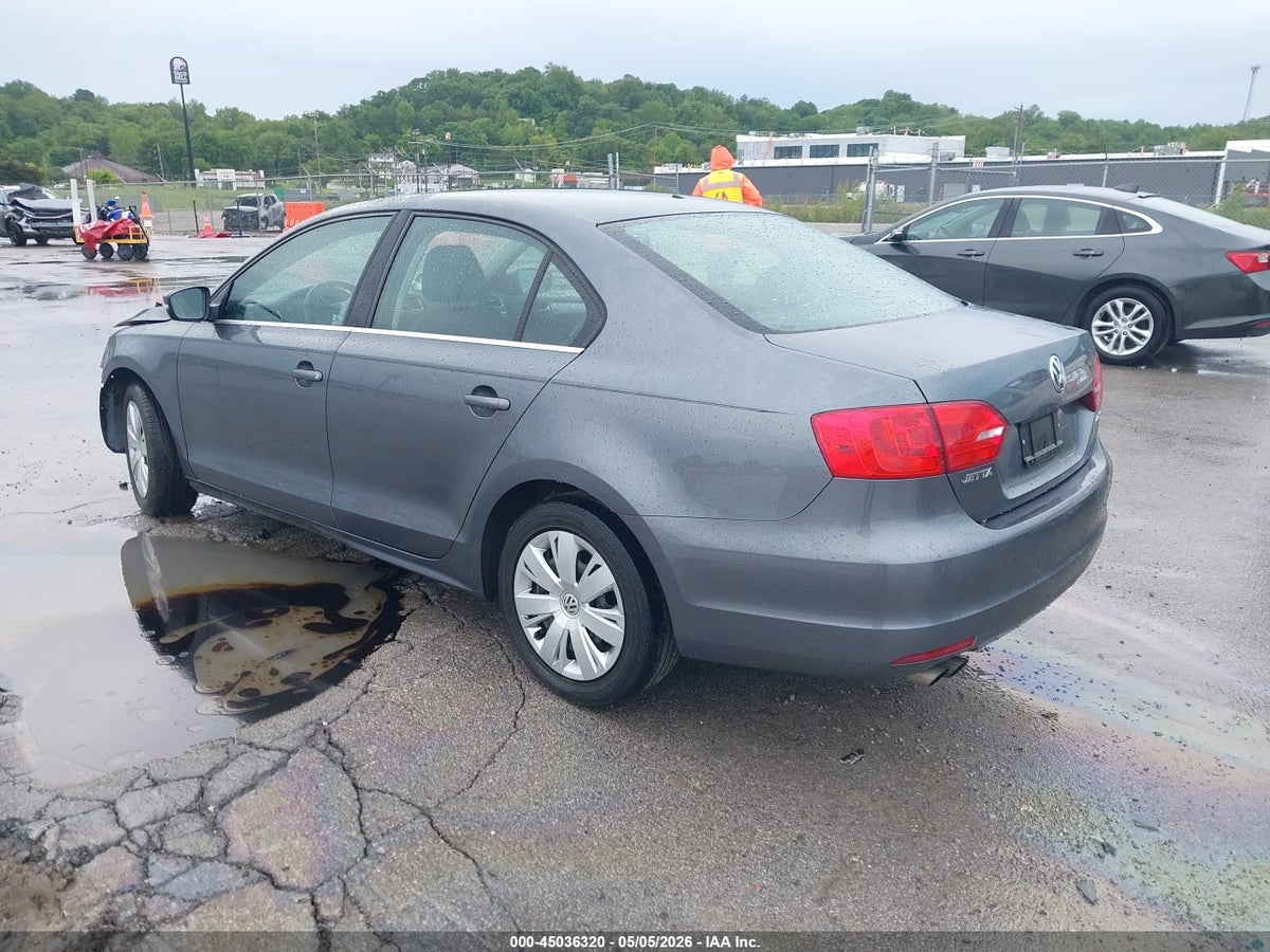 2013 VOLKSWAGEN JETTA 2.5L SE — снимка 3