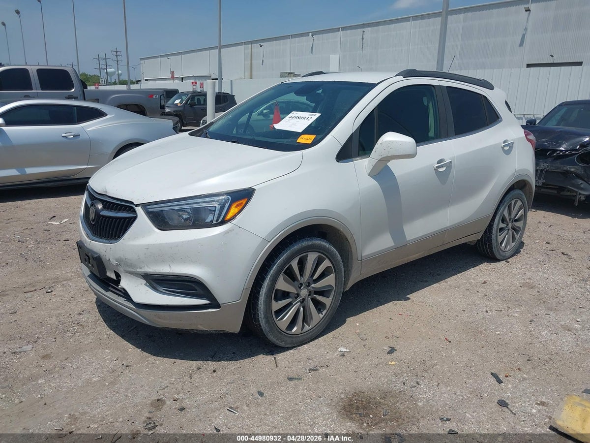 2020 BUICK ENCORE FWD PREFERRED — photo 2