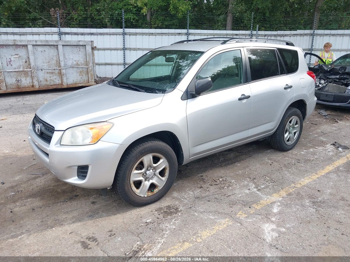 2011 TOYOTA RAV4 — снимка 2